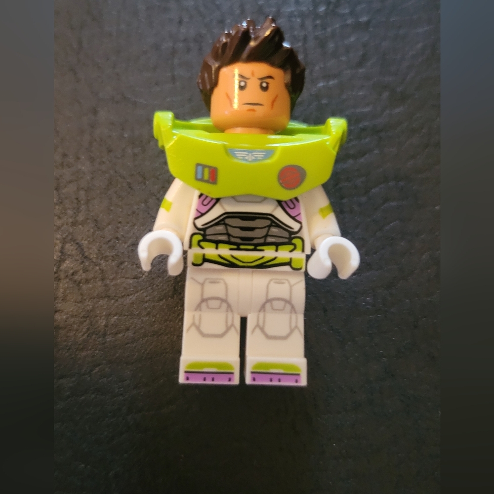 LEGO Disney Minifigure Buzz Lightyear Star Command Suit Mini Fig